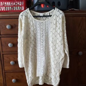 Elegant Cream Knit Sweater